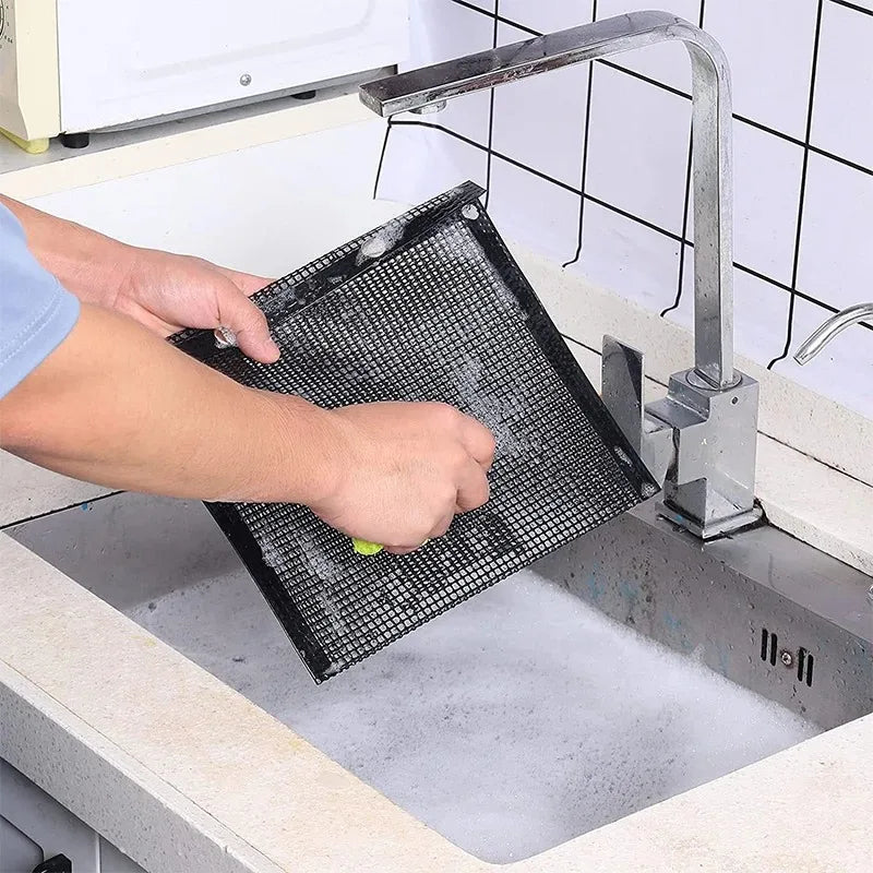 GrillMate™ 2Pcs Reusable PTFE Mesh BBQ Bags | Non-Stick Barbecue Bags for Charcoal, Gas & Smokers | Perfect for Veggies, Fish & More