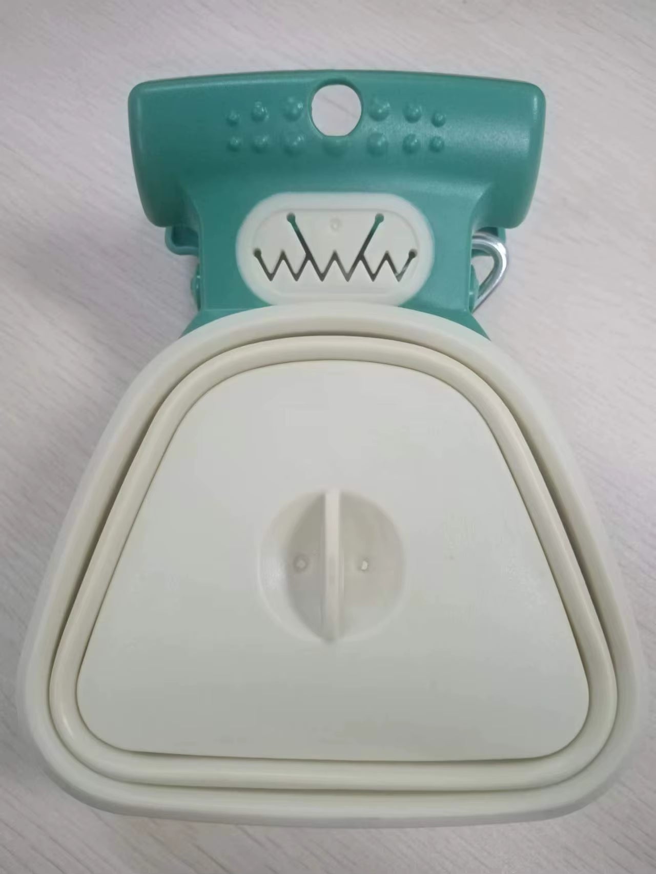 ScoopMate™ Pooper Scooper  | Portable and Handheld Size for Walking Large and Small Dogs outside