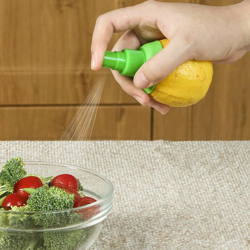 FreshPress™ Manual Citrus Juicer & Lemon Sprayer | Handheld Orange Juice Squeezer & Mist Sprayer for Fresh Flavor in Cooking & Salads